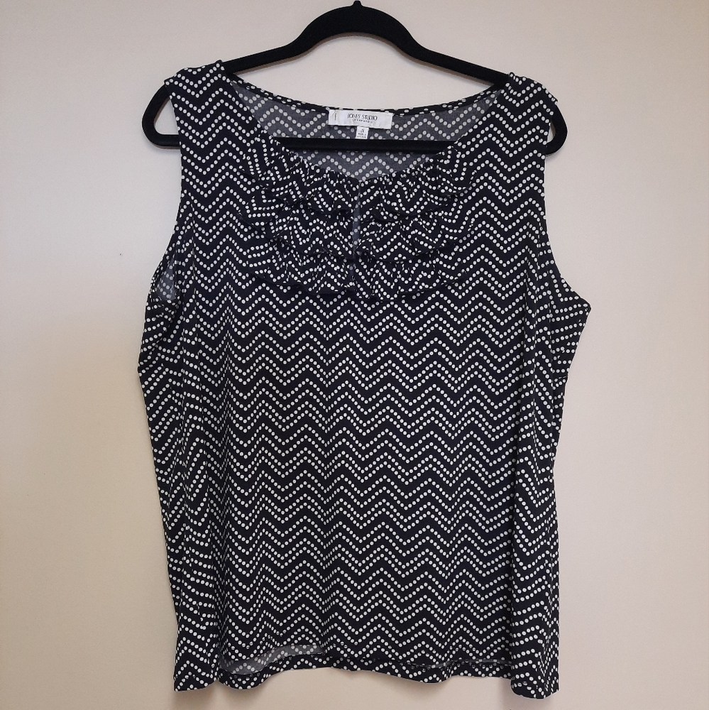 Jones Studio Separates Sleeveless Top